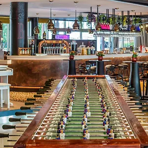 4* Hotel Novotel Barcelona Cornella