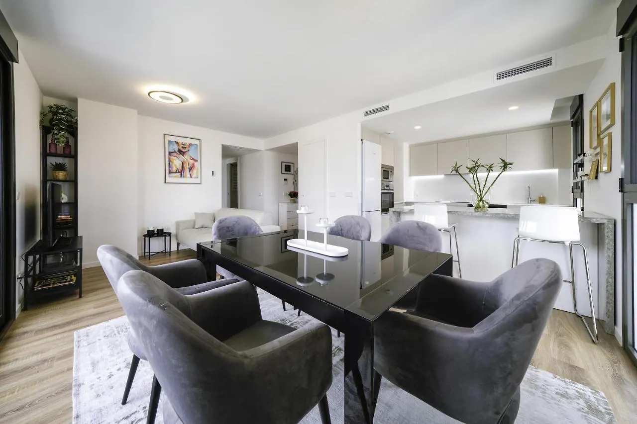 Sunsets And The Pool In Barcelona Apartment Cornella de Llobregat